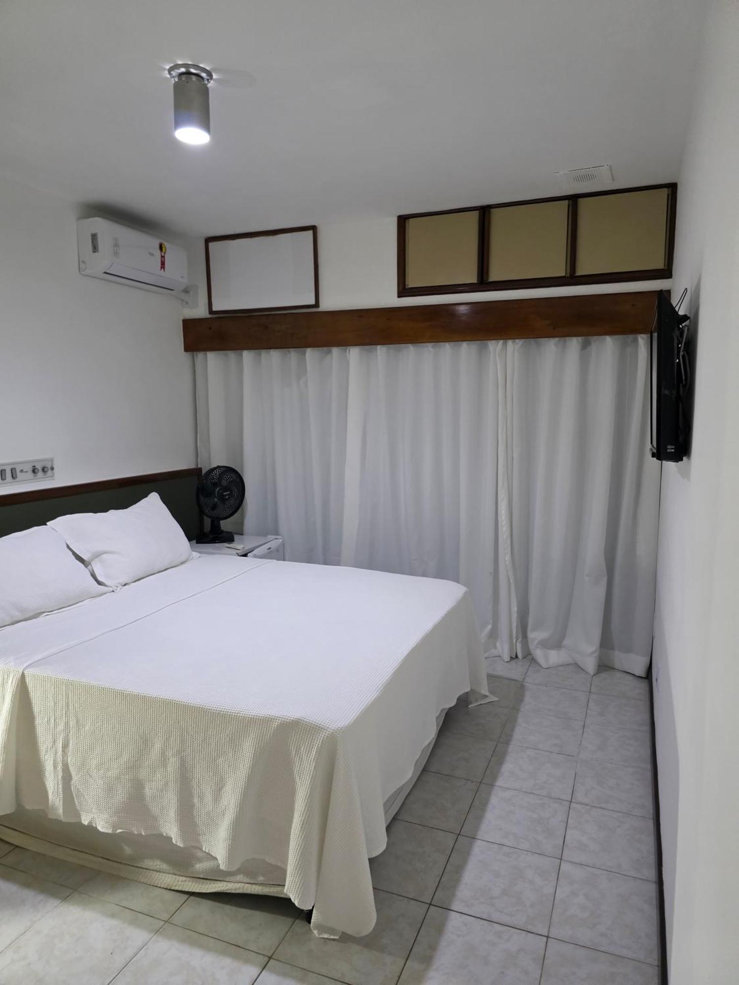 Apartamento no Ondina Apart Hotel Salvador Esterno foto