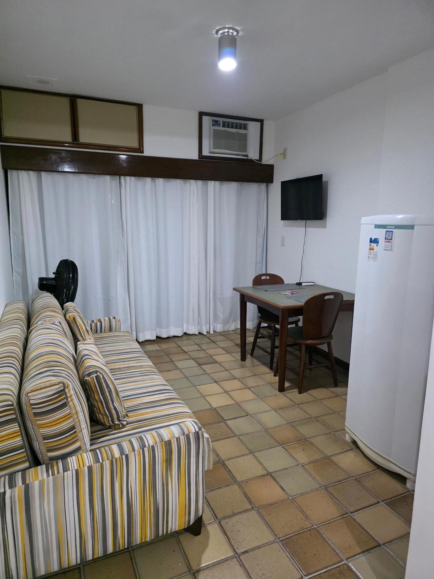 Apartamento no Ondina Apart Hotel Salvador Esterno foto