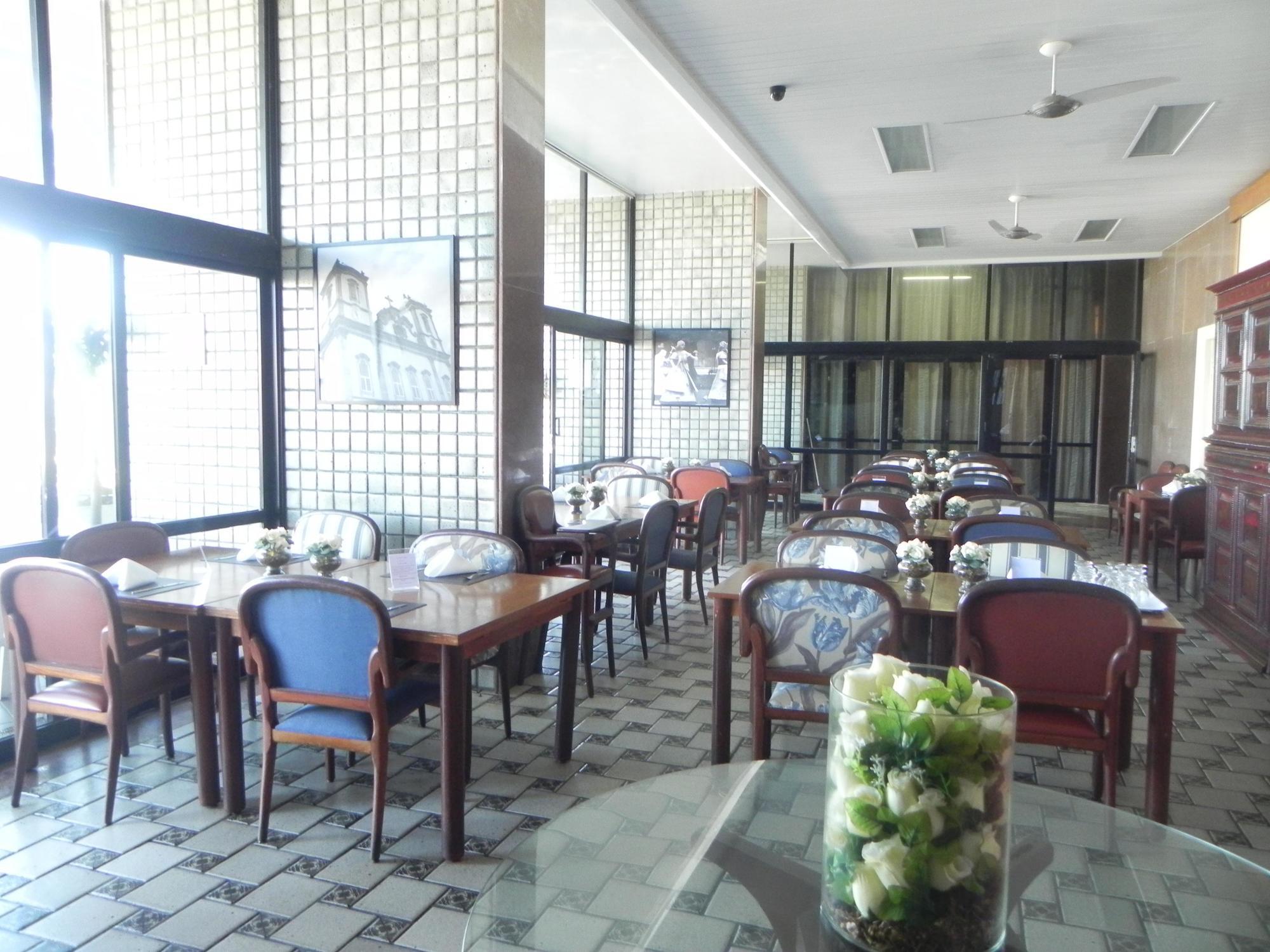 Apartamento no Ondina Apart Hotel Salvador Esterno foto